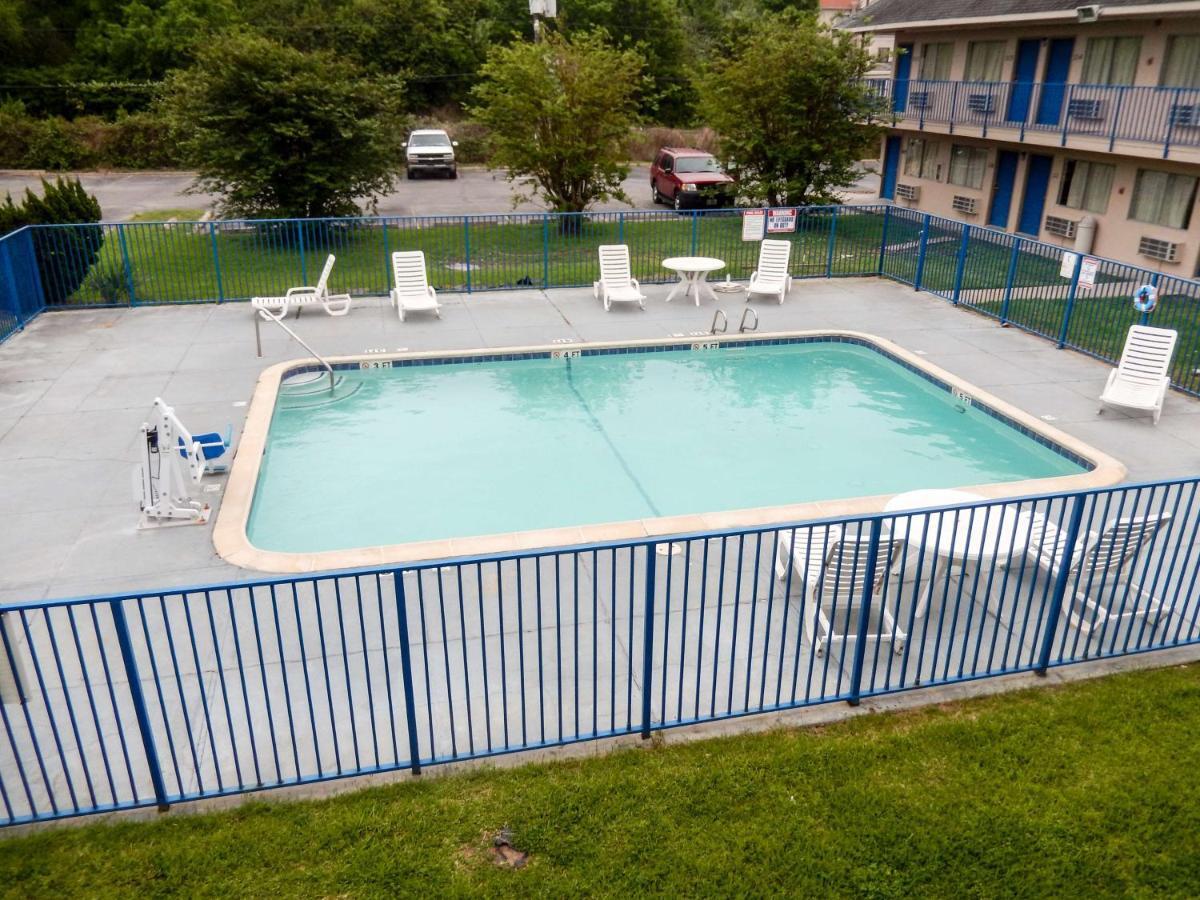 Motel 6-Clute, Tx Exterior photo